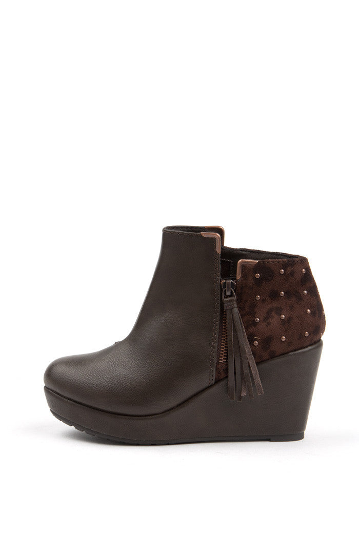 Balbina Bootie in Brown