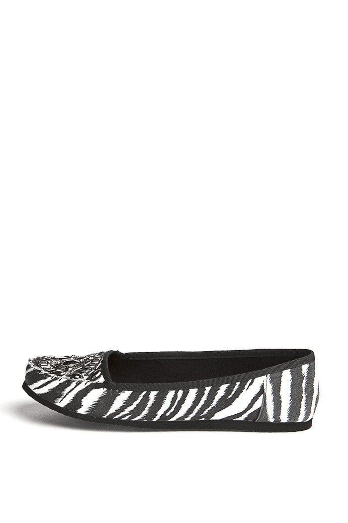 Cassandra Flat in Zebra