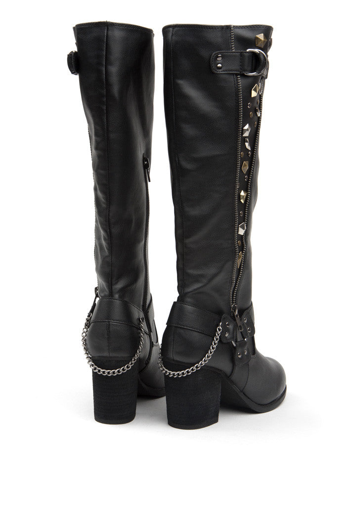 Moscow Boot in Black