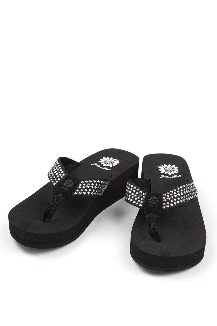 Rhoda Flip-Flop in Black