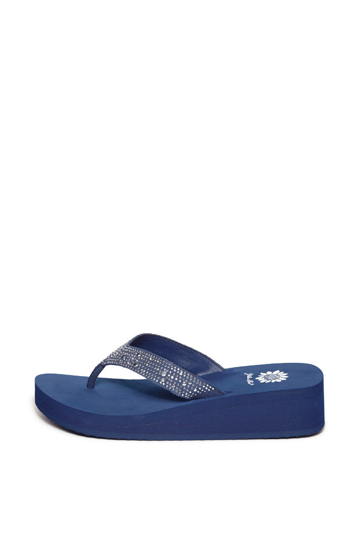 Africa Flip-Flop in Navy