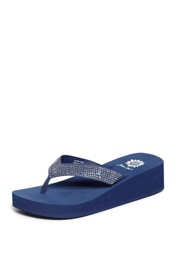 Africa Flip-Flop in Navy