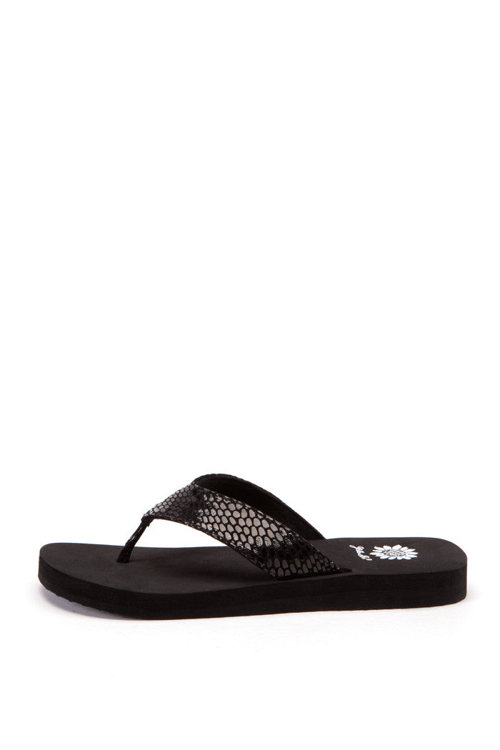 Brie Flip-Flop in Black