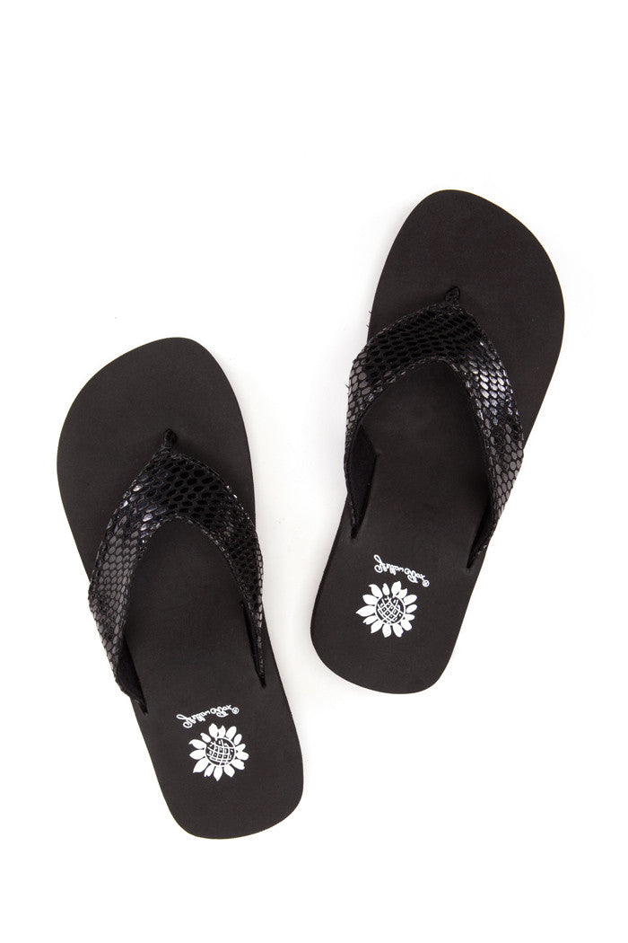 Brie Flip-Flop in Black