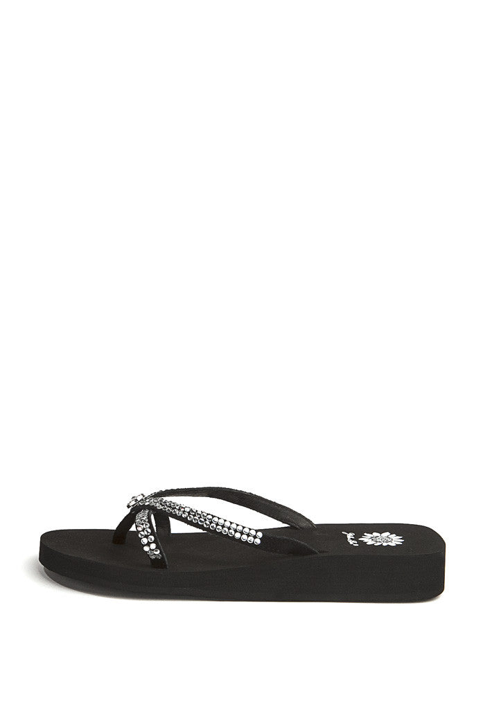 Stormy Flip-Flop in Black