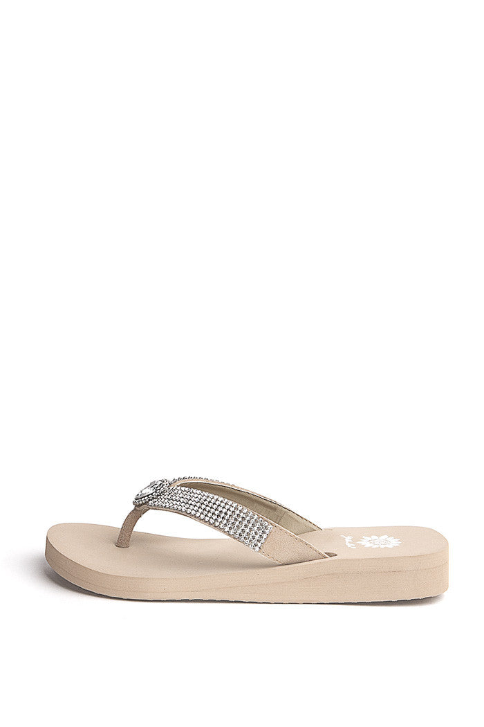 Willa Flip-Flop in Taupe