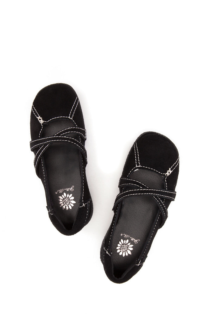 Zia II Girl's Flat in Black