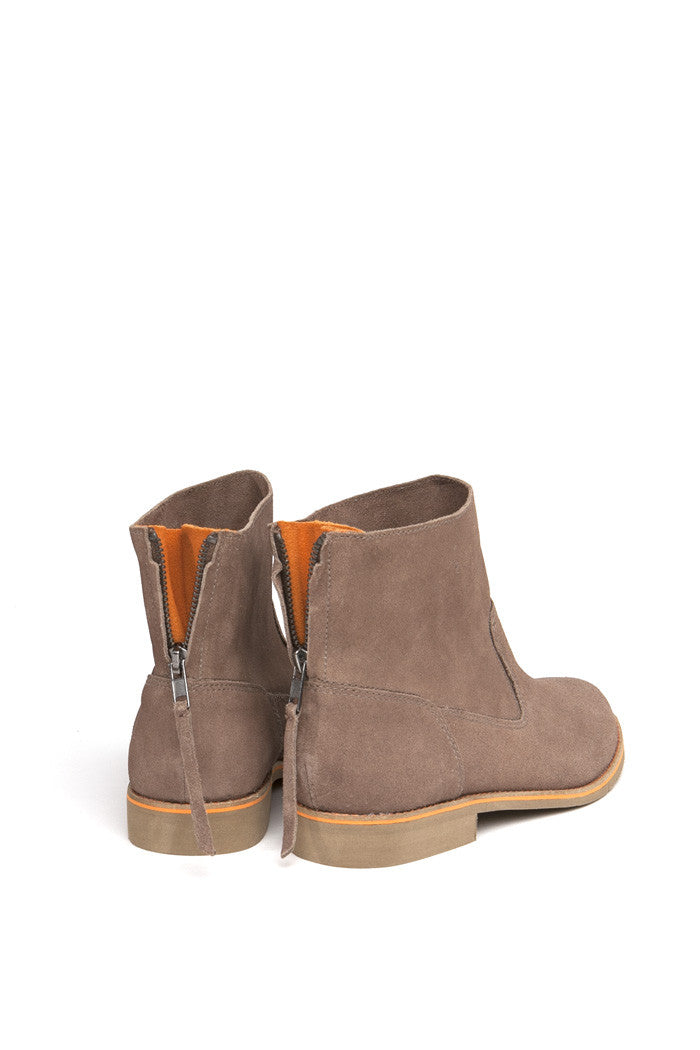 Chana Bootie in Taupe