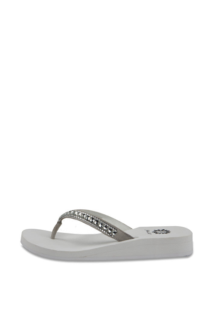 Zabrina Flip-Flop in White