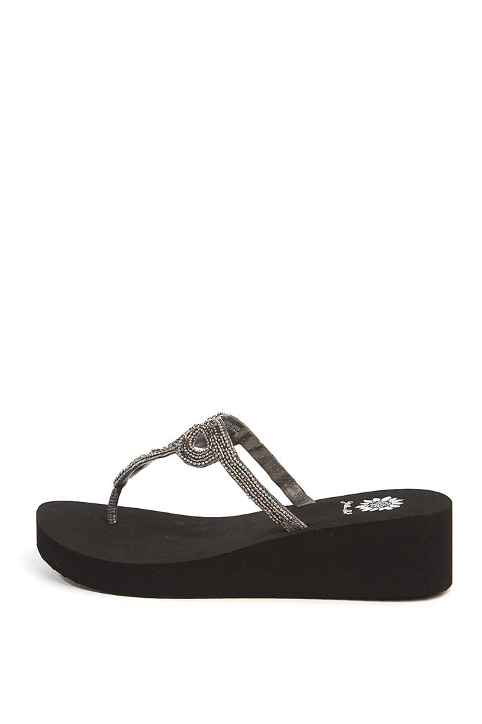 Hilma Flip-Flop in Pewter