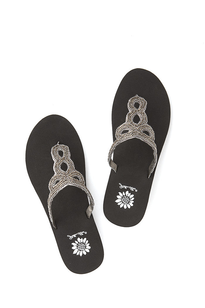 Hilma Flip-Flop in Pewter