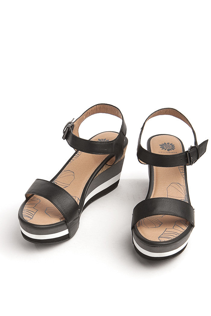 Coreen Wedge in Black