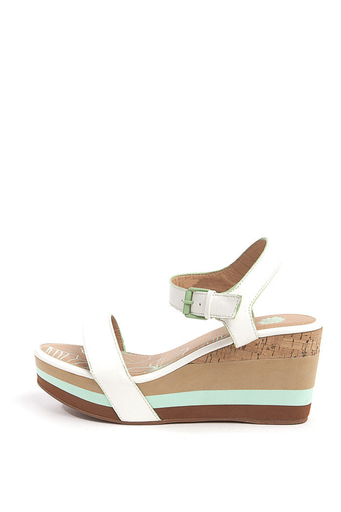 Coreen Wedge in White