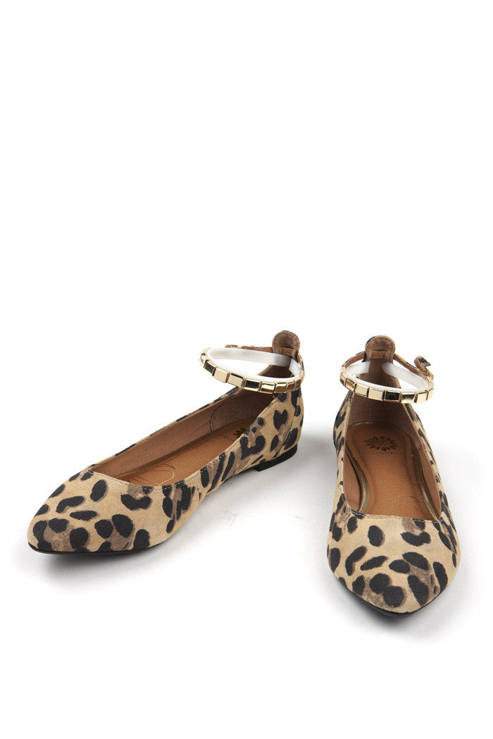 Tasia Flat in Cheetah