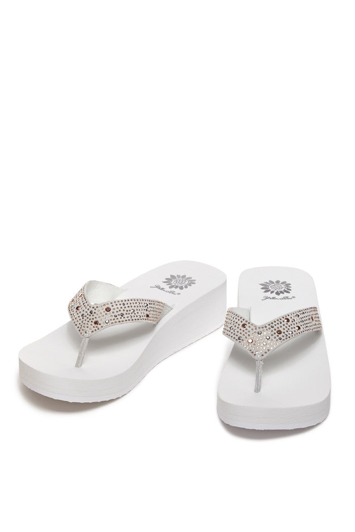 Africa Flip-Flop in White