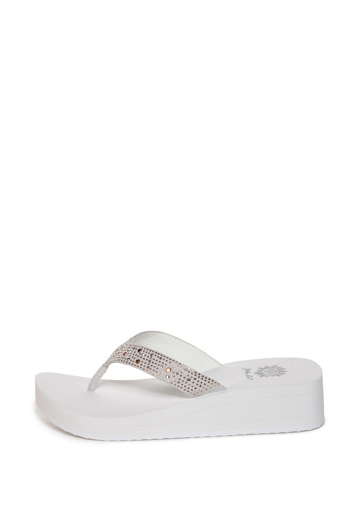 Africa Flip-Flop in White