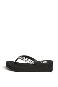 Twiggy Flip-Flop in Black