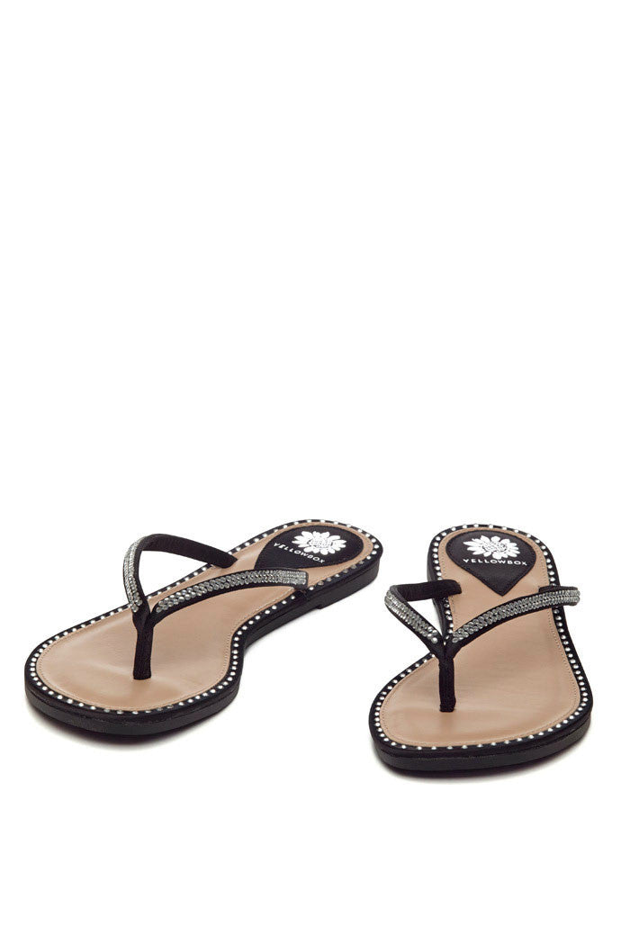 Daisey Thong Sandal in Black