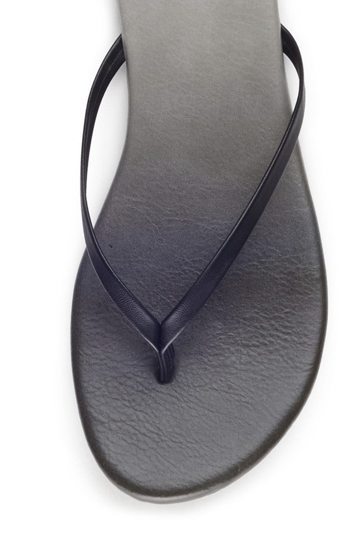 Daffodil Thong Sandal in Black