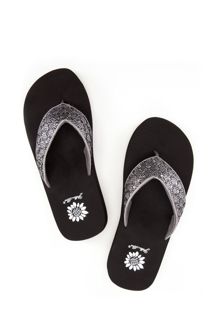 Dulce Flip-Flop in Pewter