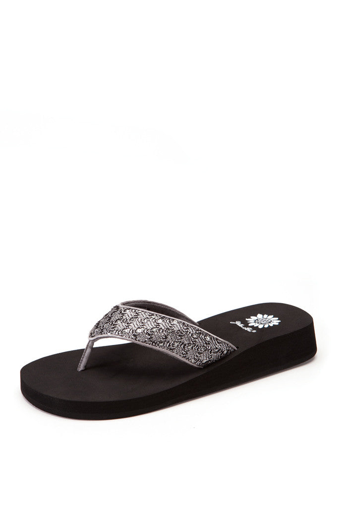 Dulce Flip-Flop in Pewter