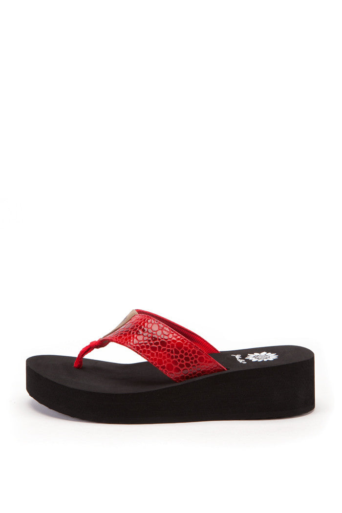 Elpisa Flip-Flop in Red