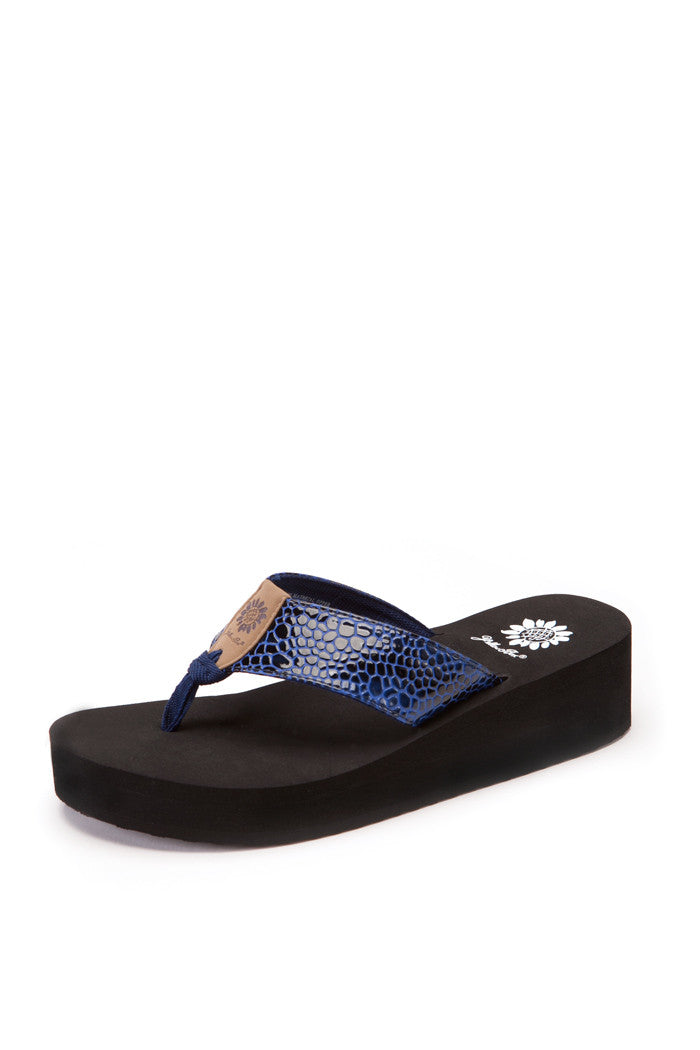 Elpisa Flip-Flop in Navy