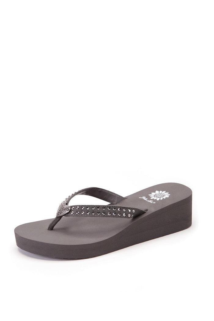 Hanna Flip-Flop In Gray