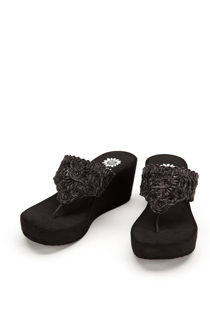 Jairren Wedge Flip-Flop in Black