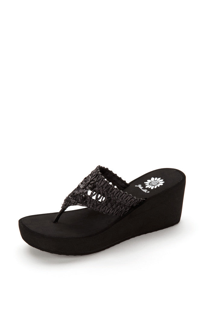 Jairren Wedge Flip-Flop in Black