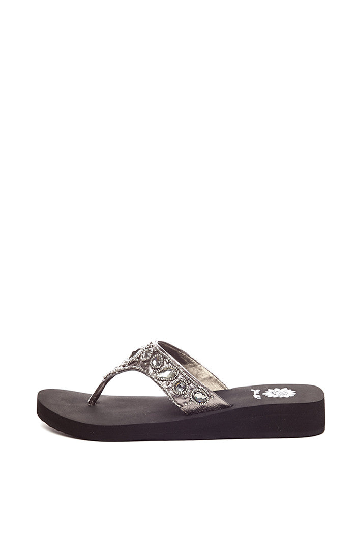 Janhavi Flip-Flop in Pewter