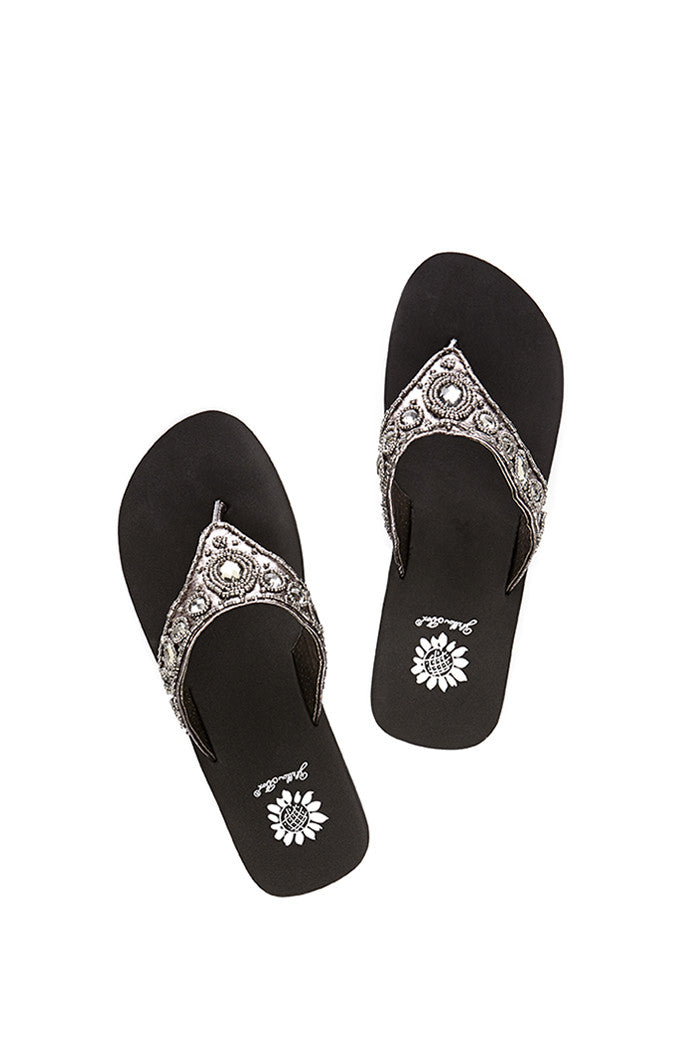 Janhavi Flip-Flop in Pewter