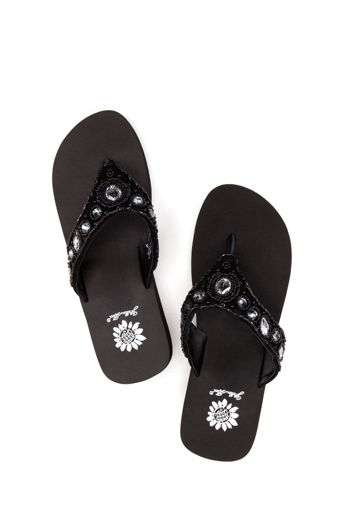 Janhavi Flip-Flop in Black