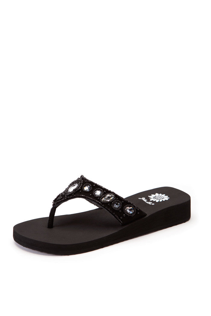 Janhavi Flip-Flop in Black