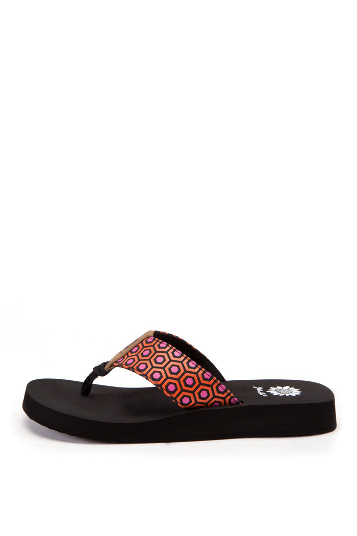 Jolan Flip-Flop in Fuchsia