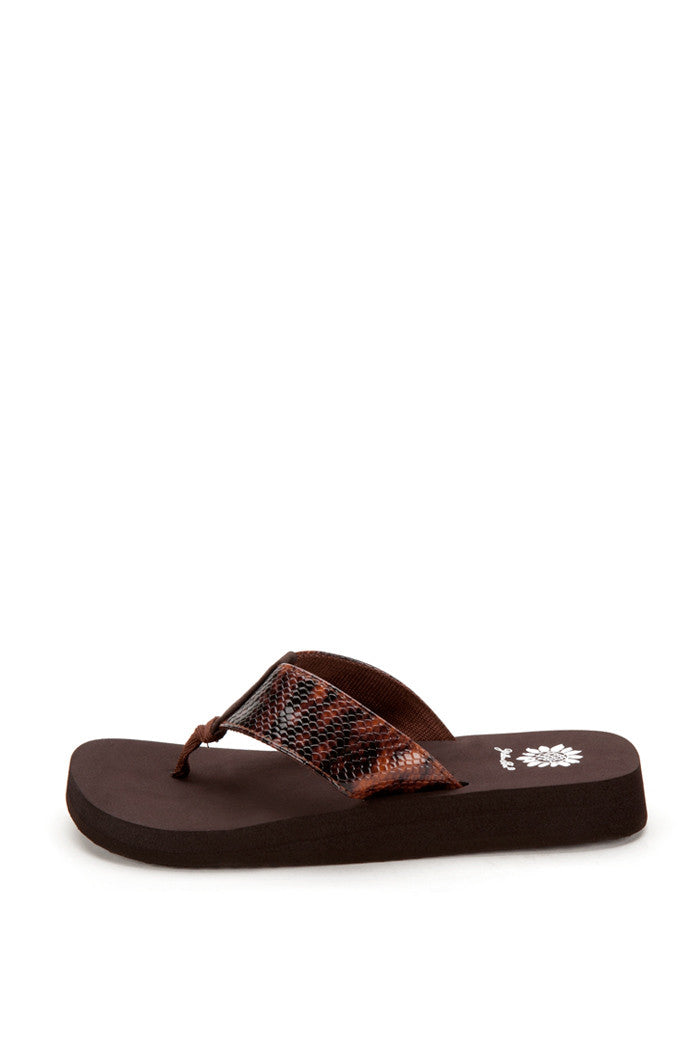 Magenta Flip-Flop in Brown