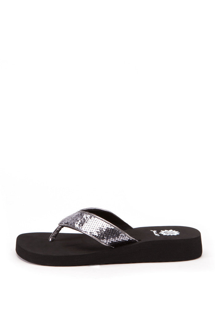 Neila Flip-Flop in Pewter