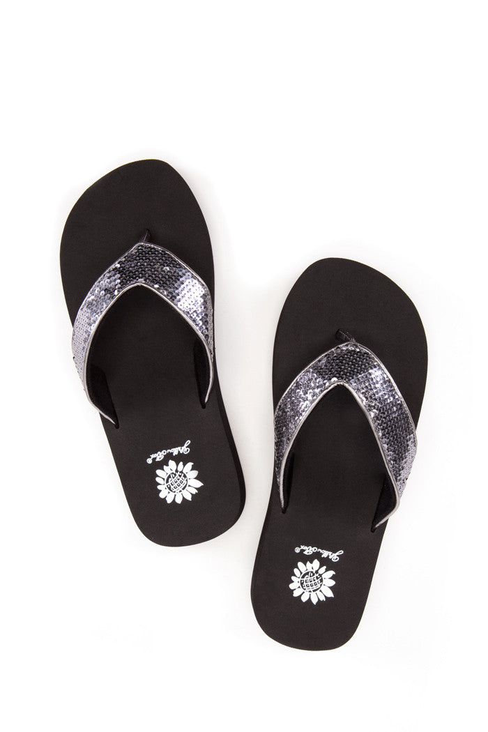 Neila Flip-Flop in Pewter