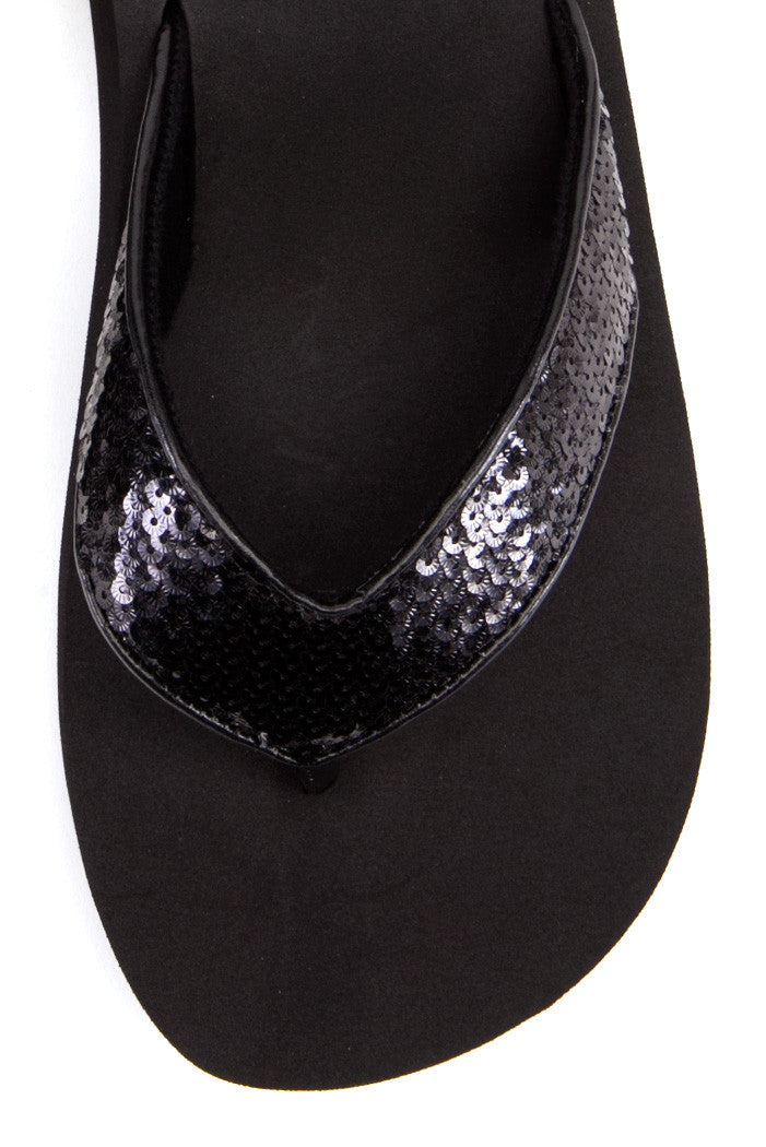 Neila Flip-Flop in Black