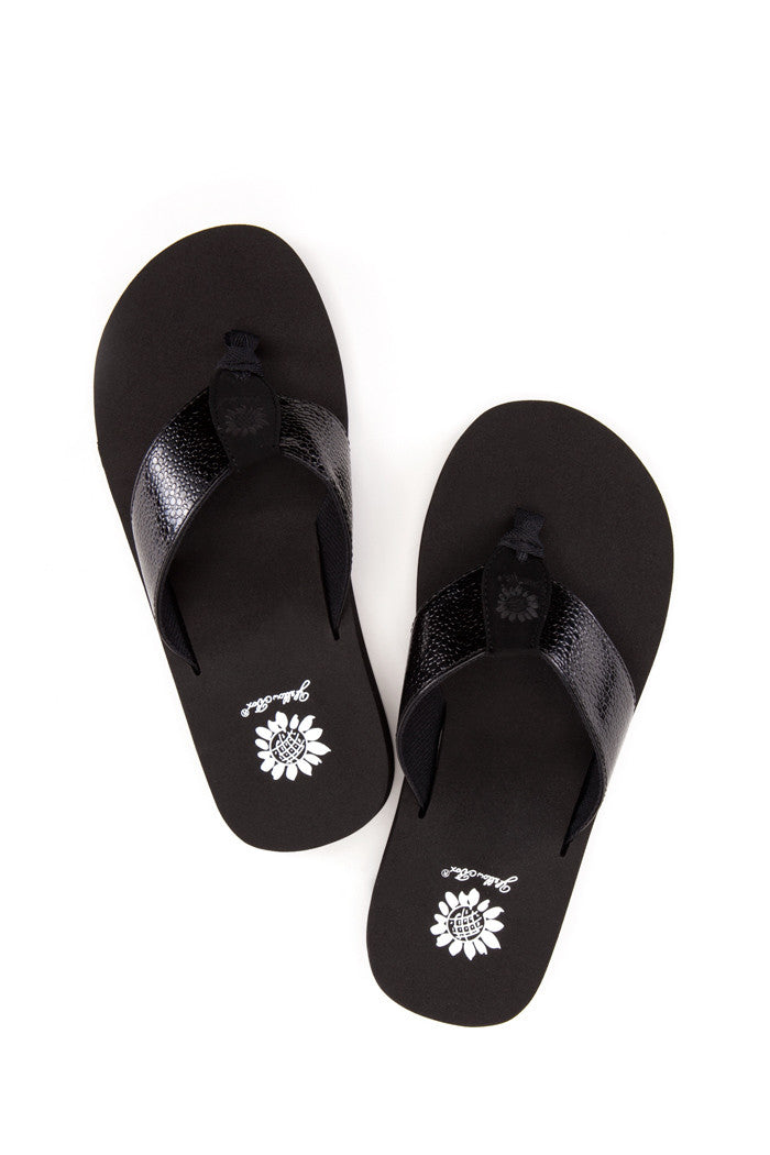 Savana Flip-Flop in Black