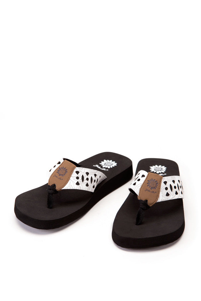 Shandra Flip-Flop in White