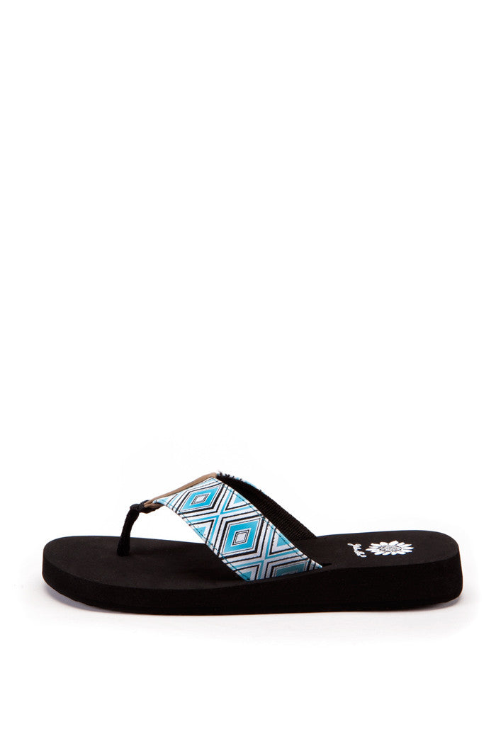 Yadira Flip-Flop in Blue