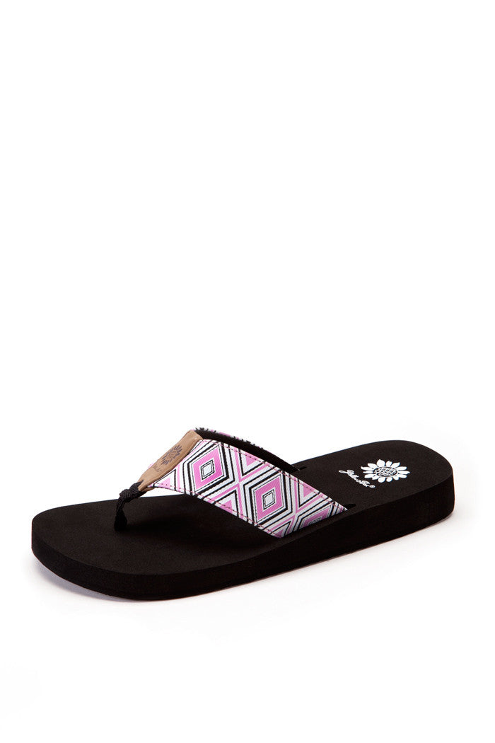 Yadira Flip-Flop in Pink