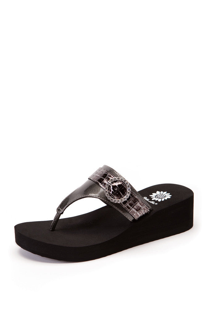 Yoselin Flip-Flop in Pewter