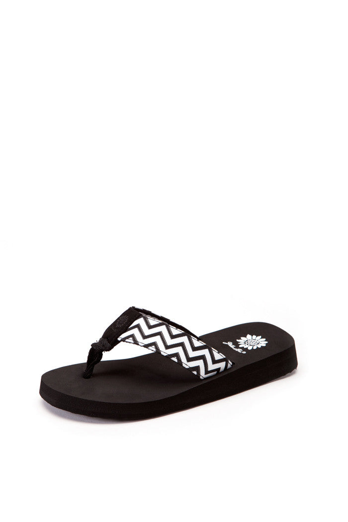 Yulisa II Girl's Flip-Flop in Black