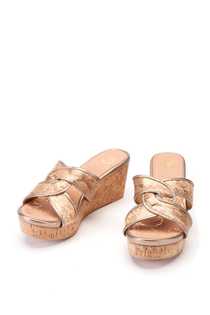 Elana Wedge in Gold