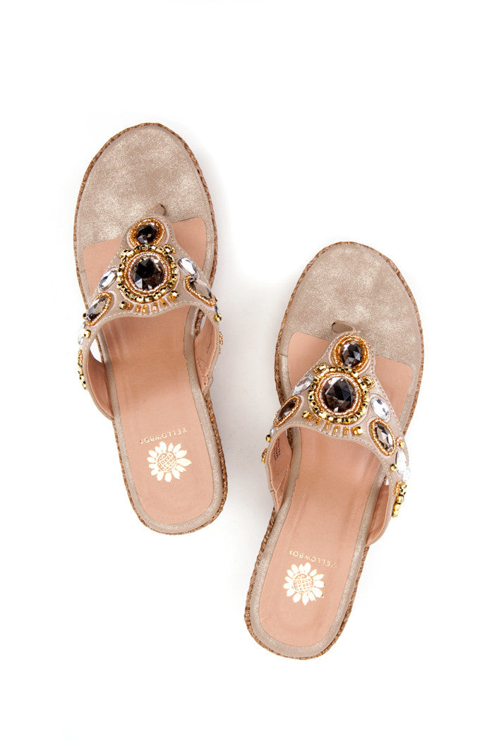 Felisha Wedge in Gold