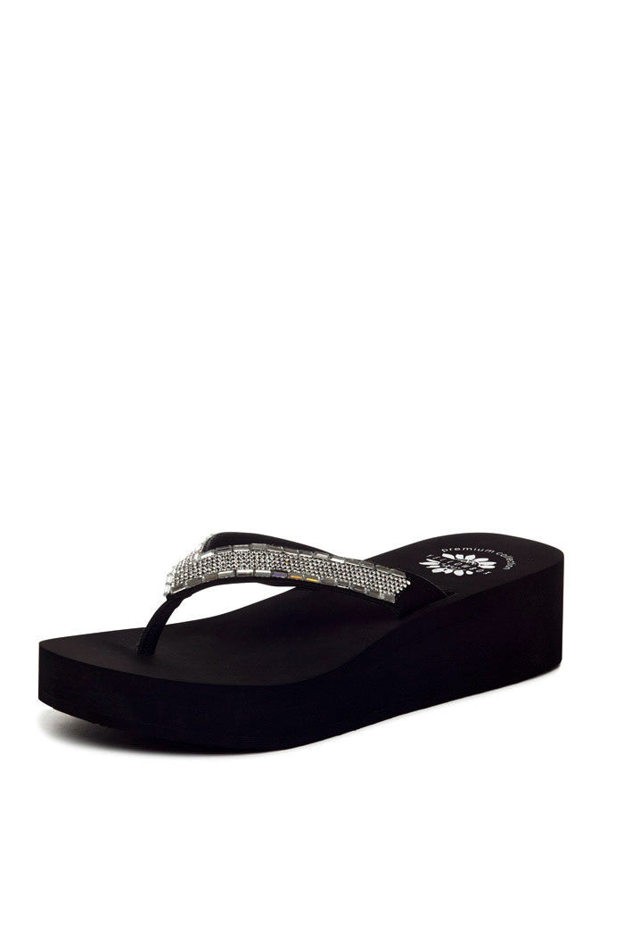 Hadassa Flip-Flop in Black Clear