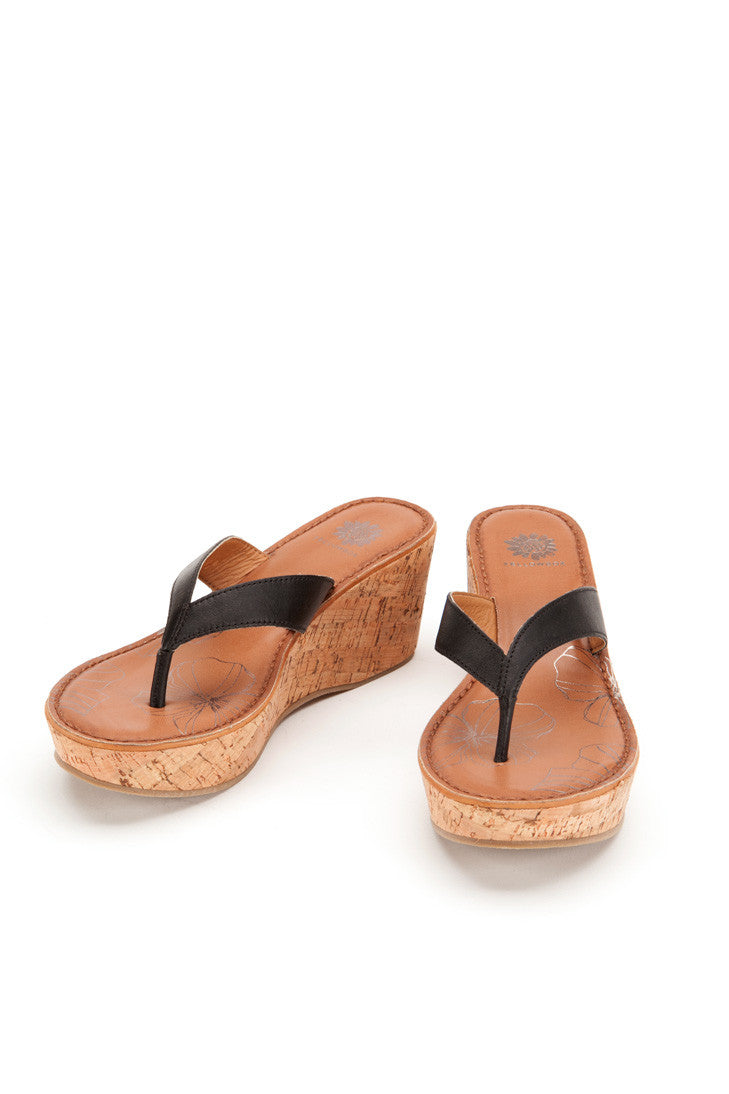 Idra Wedge Sandal in Black