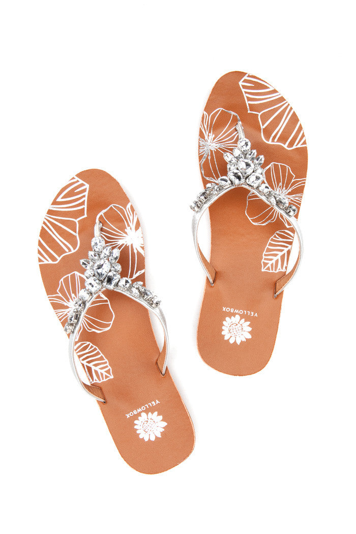 Kissed Thong Sandal in Silver